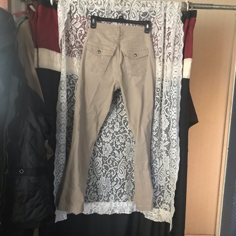 Pants - Picture 5 of 7